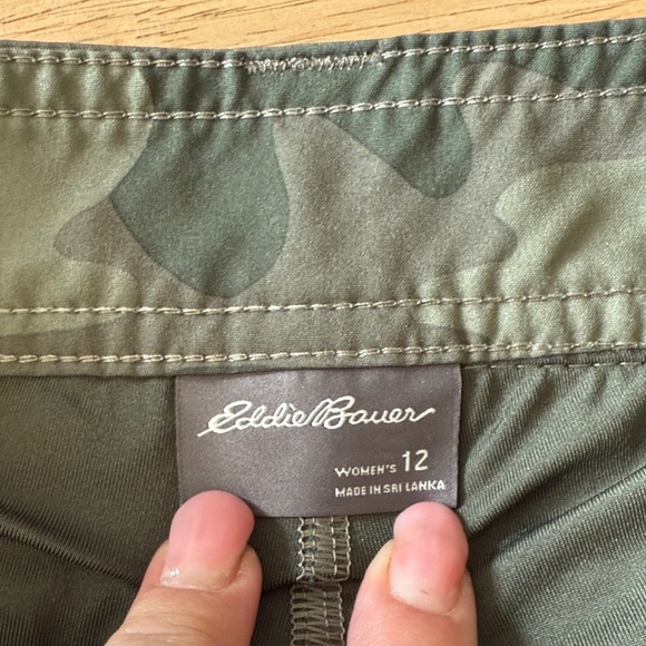 Eddie Bauer Green Camouflage Mini Skirt - Picture 2 of 5